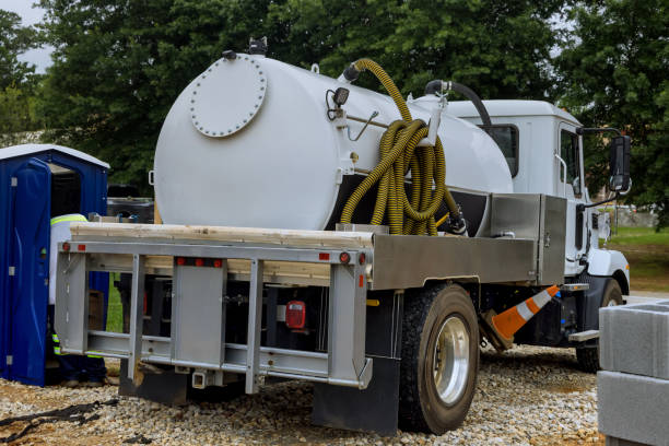 Best High-end porta potty rental  in Poplar Grove, IL